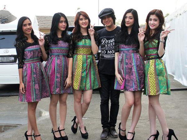 Kevin Aprillio Resmi Bubarkan Girlband Princess!